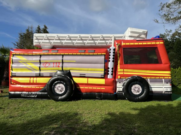 Hüpfburg Feuerwehrauto 10x4m